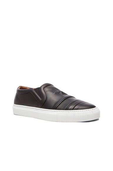 Givenchy Star Embossed Leather Skate Shoes in Black 